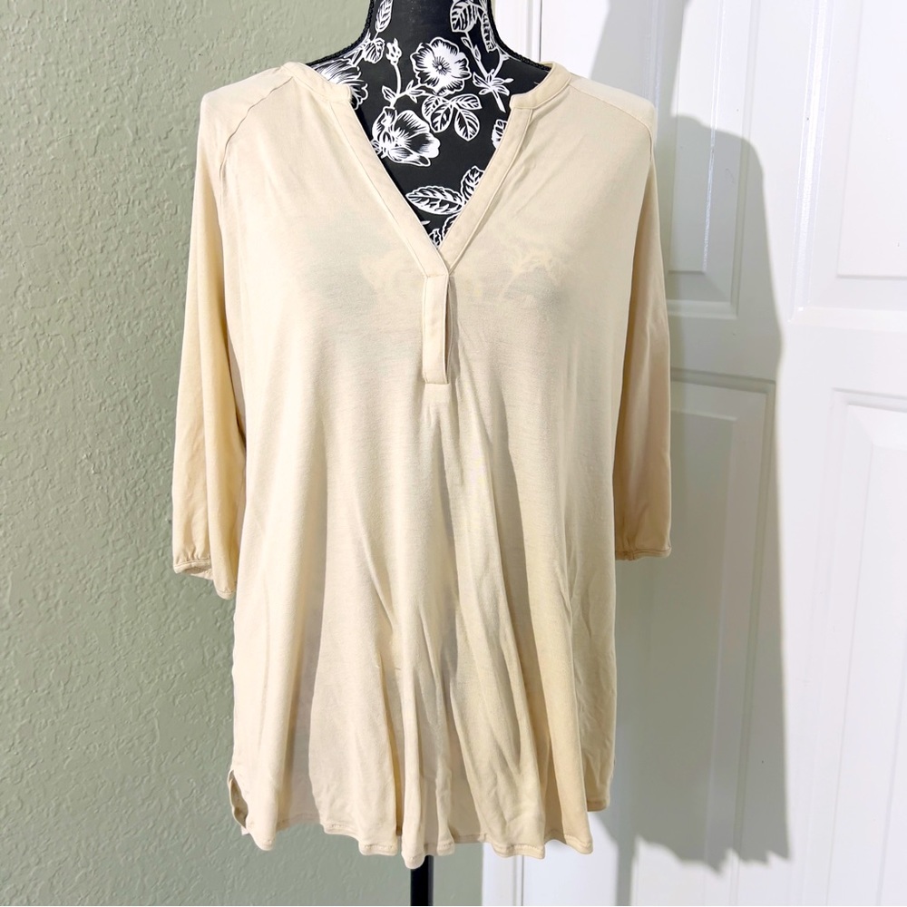 MNG women’s blouse Size M NWOT - Picture 1 of 7